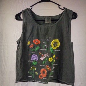 Grey flower tank/crop top.